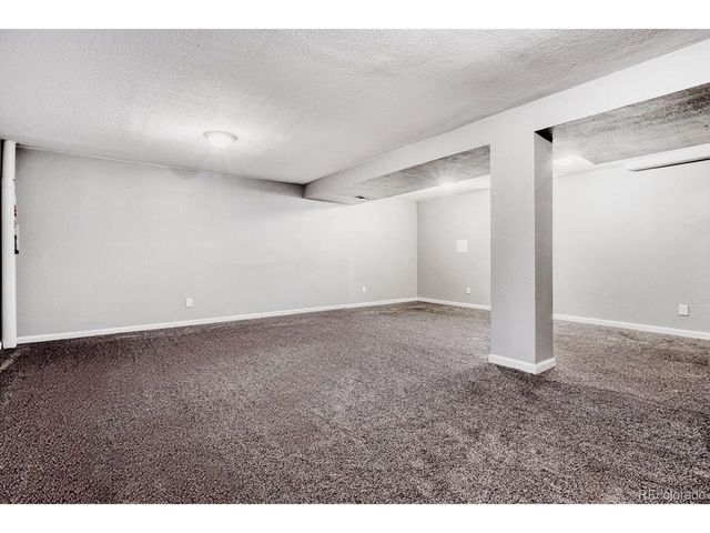 2556 S Cimarron St, Aurora, CO 80014