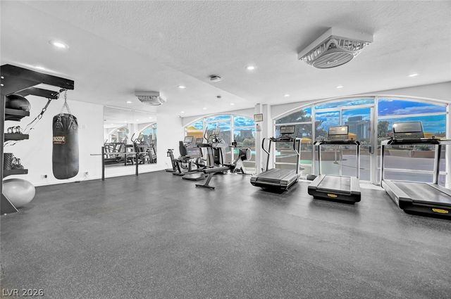 3111 Bel Air Drive 4F, Las Vegas, NV 89109