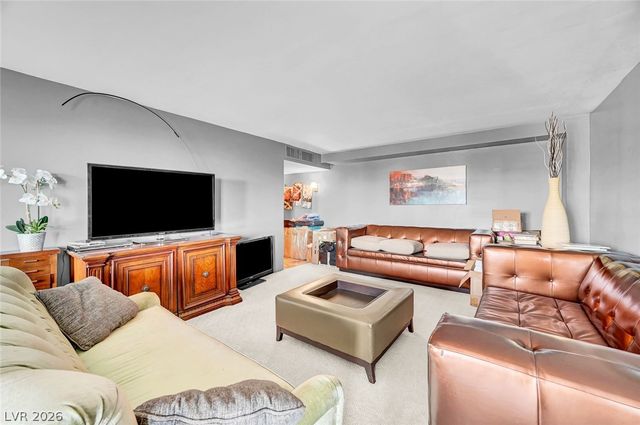 3111 Bel Air Drive 4F, Las Vegas, NV 89109
