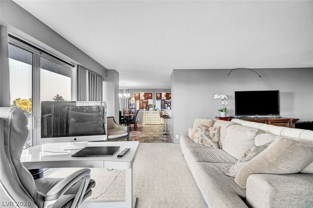 3111 Bel Air Drive 4F, Las Vegas, NV 89109
