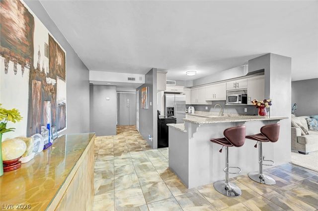 3111 Bel Air Drive 4F, Las Vegas, NV 89109