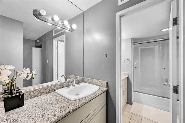 3111 Bel Air Drive 4F, Las Vegas, NV 89109
