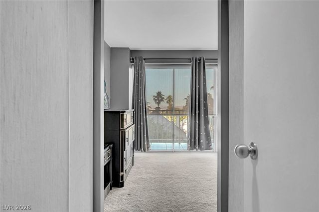 3111 Bel Air Drive 4F, Las Vegas, NV 89109