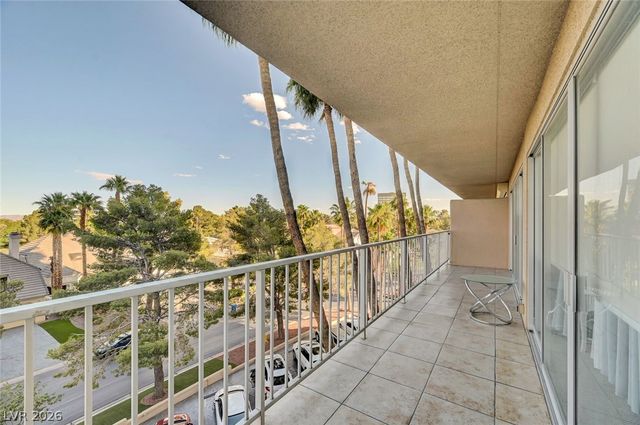 3111 Bel Air Drive 4F, Las Vegas, NV 89109