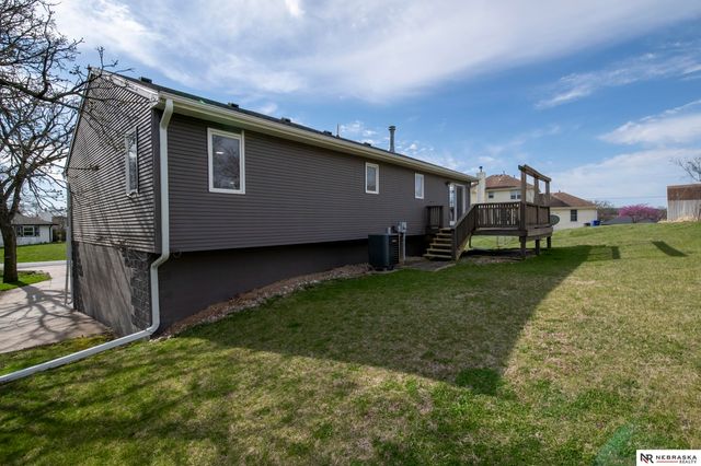 9316 Talmadge Road, Plattsmouth, NE 68048
