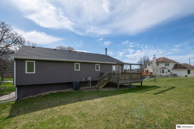 9316 Talmadge Road, Plattsmouth, NE 68048