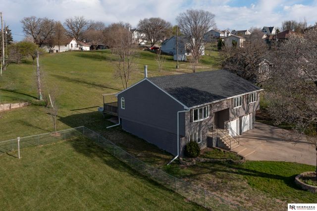 9316 Talmadge Road, Plattsmouth, NE 68048