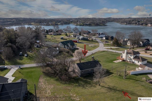 9316 Talmadge Road, Plattsmouth, NE 68048
