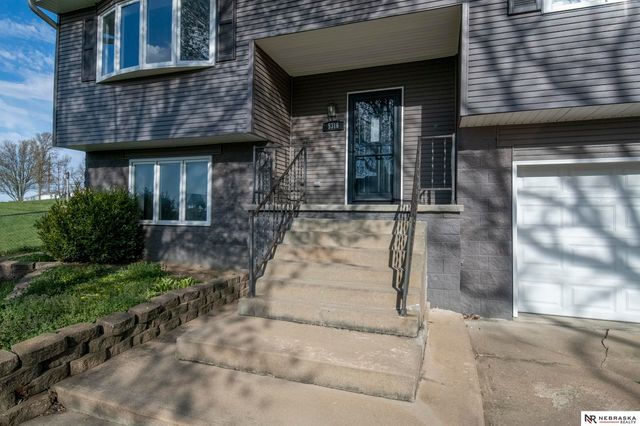 9316 Talmadge Road, Plattsmouth, NE 68048