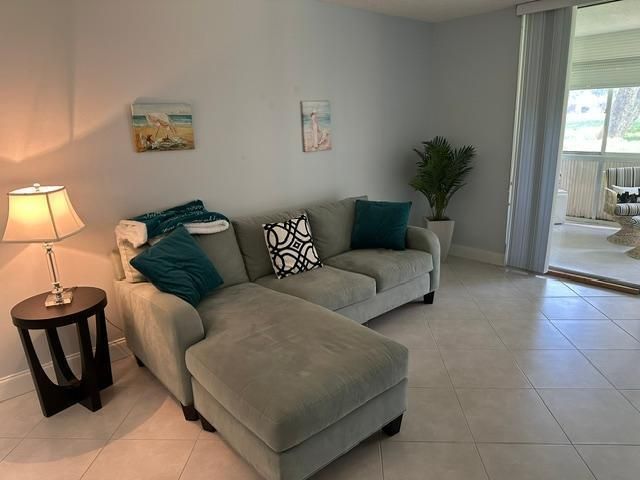 260 NW 76th Avenue 108, Margate, FL 33063