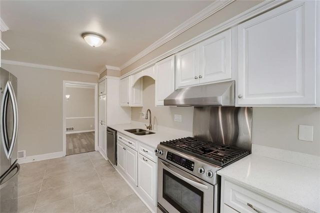 5717 Braddock Court, Atlanta, GA 30350