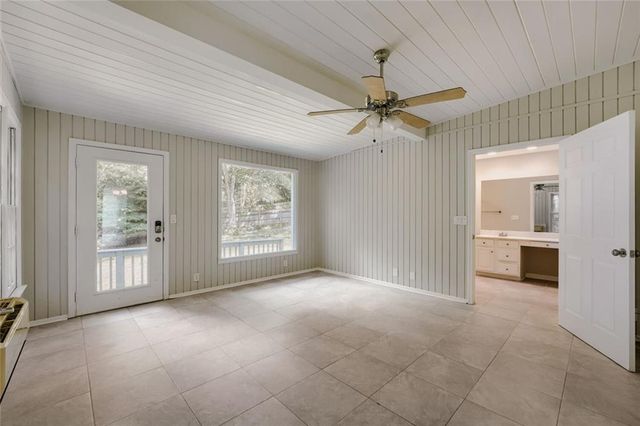 5717 Braddock Court, Atlanta, GA 30350