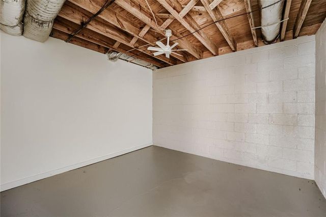 5717 Braddock Court, Atlanta, GA 30350