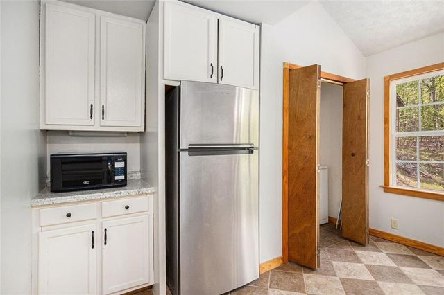 624 Ridge Lane, Lula, GA 30554