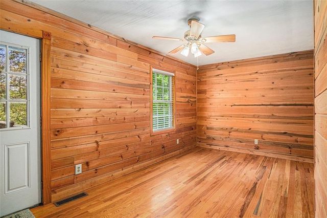 624 Ridge Lane, Lula, GA 30554