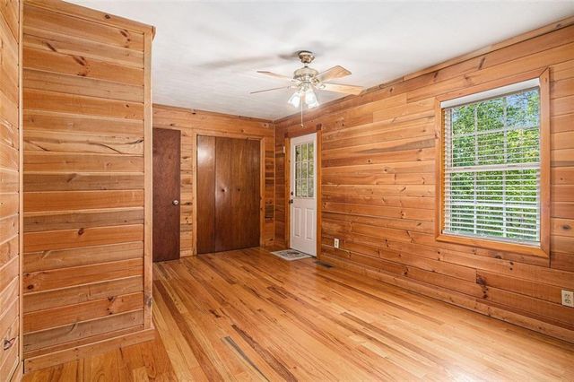 624 Ridge Lane, Lula, GA 30554