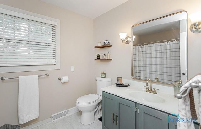 6023 Brainard Drive, Sylvania, OH 43560