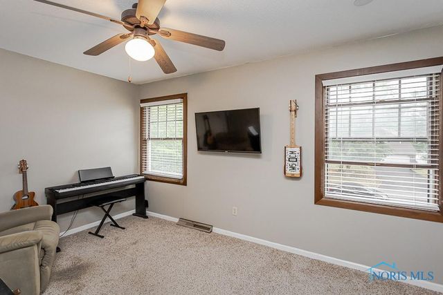 6023 Brainard Drive, Sylvania, OH 43560