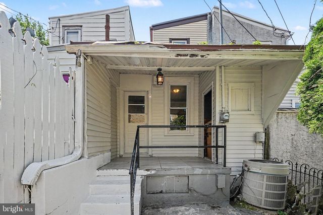 1207 OLEY ST, Reading, PA 19604