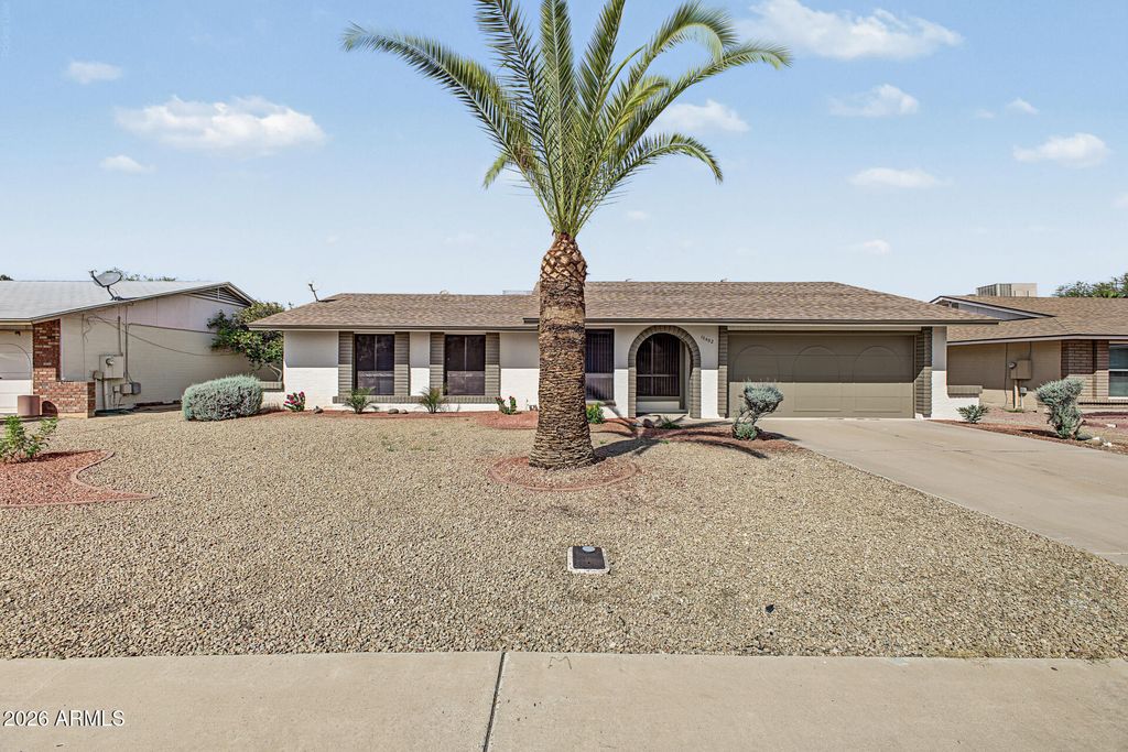 10402 W Harmont Drive, Peoria, AZ 85345 — photo 3