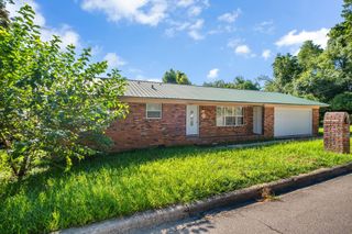 1115 N Woodward Avenue, Tallahassee, FL 32304