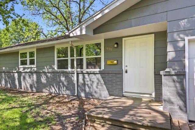 1459 S Luster Avenue, Springfield, MO 65804