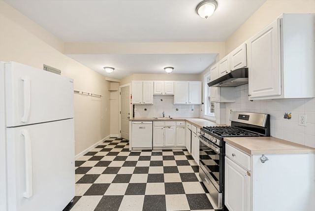 15 Estrella Street 1, Boston, MA 02130