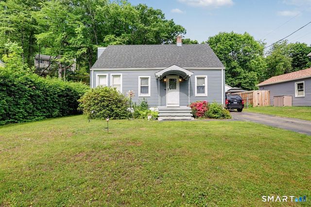140 Emmett Avenue, Derby, CT 06418