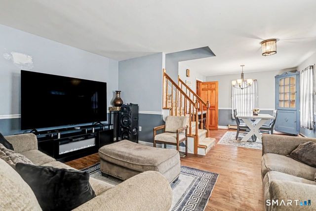 140 Emmett Avenue, Derby, CT 06418