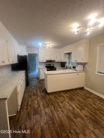 21920 Buie Street, Wagram, NC 28396