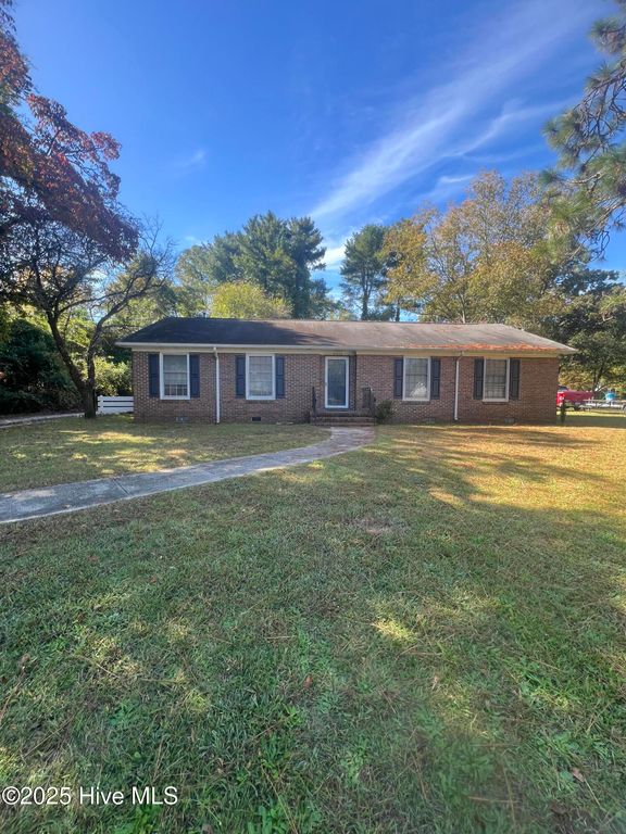 21920 Buie Street, Wagram, NC 28396