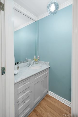 10455 Lindbrook Drive, Los Angeles, CA 90024