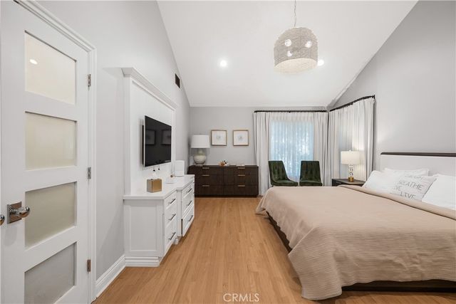 10455 Lindbrook Drive, Los Angeles, CA 90024