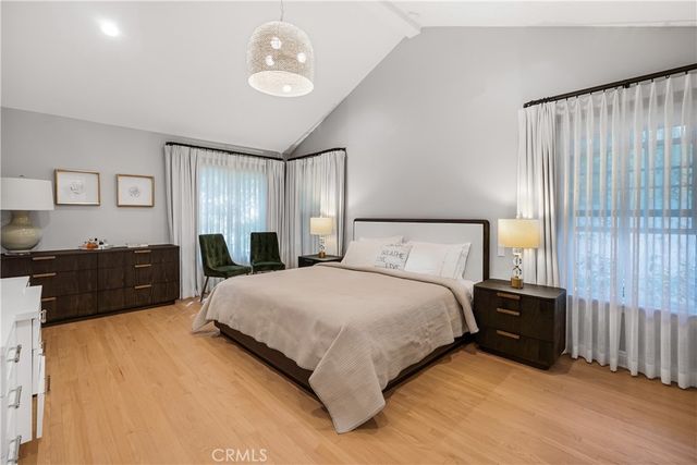 10455 Lindbrook Drive, Los Angeles, CA 90024