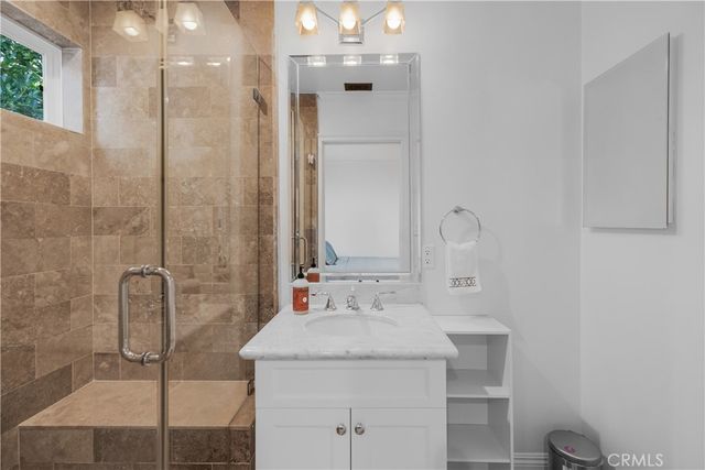 10455 Lindbrook Drive, Los Angeles, CA 90024