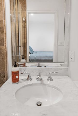 10455 Lindbrook Drive, Los Angeles, CA 90024