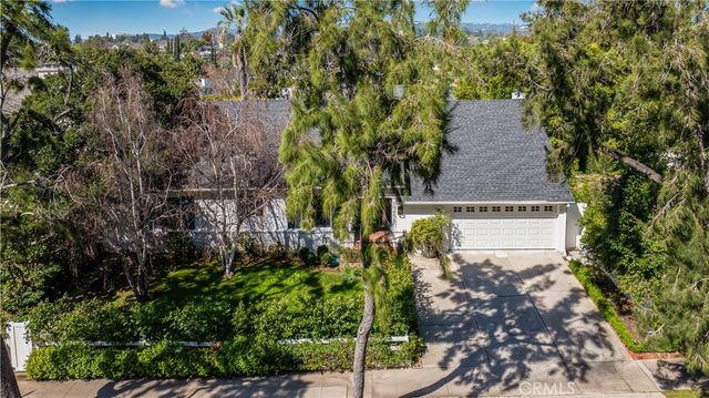 10455 Lindbrook Drive, Los Angeles, CA 90024