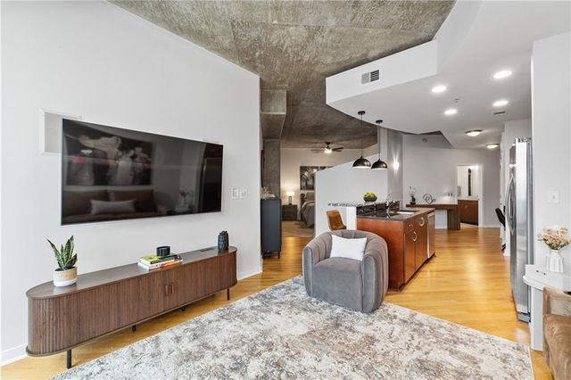 400 West Peachtree Street 3214, Atlanta, GA 30308