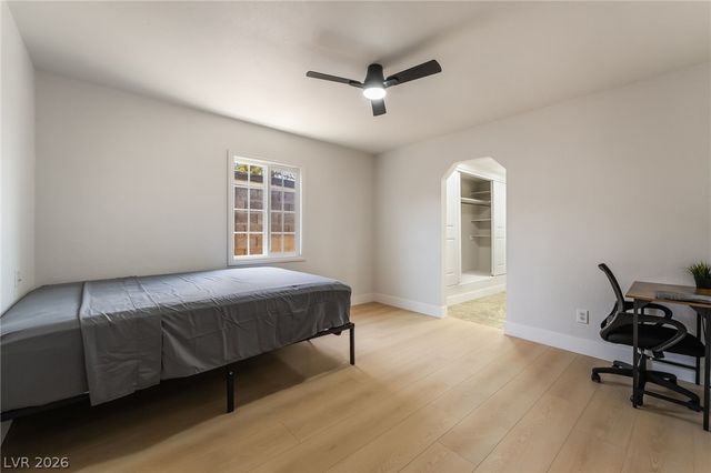 28 Hansen Street, Henderson, NV 89015