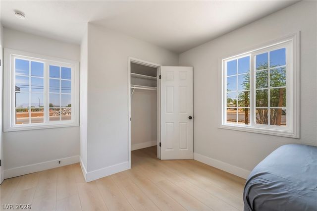 28 Hansen Street, Henderson, NV 89015
