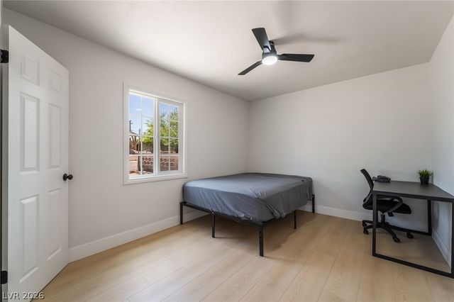 28 Hansen Street, Henderson, NV 89015