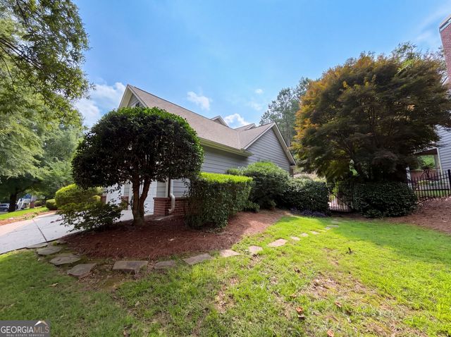 8635 Amsbury Way, Cumming, GA 30041