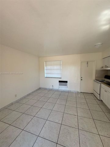 2451 NW 13th Court 5, Fort Lauderdale, FL 33311
