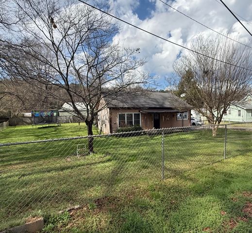 130 N Curran Street, Summerville, GA 30747