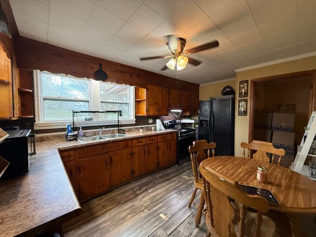 130 N Curran Street, Summerville, GA 30747