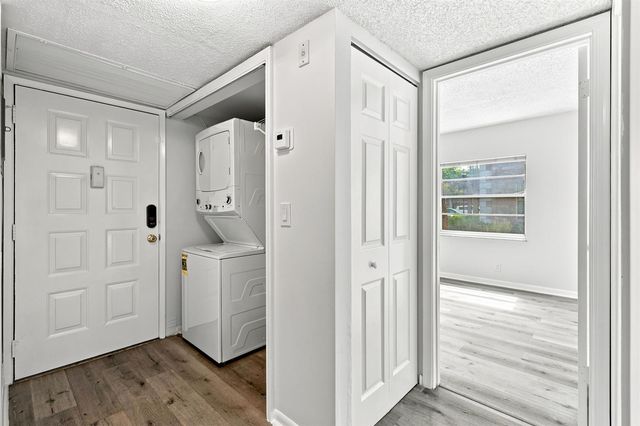 8820 Royal Palm Boulevard 101-4, Coral Springs, FL 33065