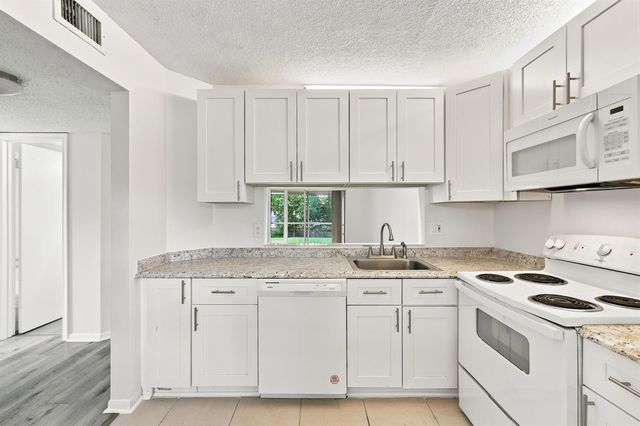 8820 Royal Palm Boulevard 101-4, Coral Springs, FL 33065