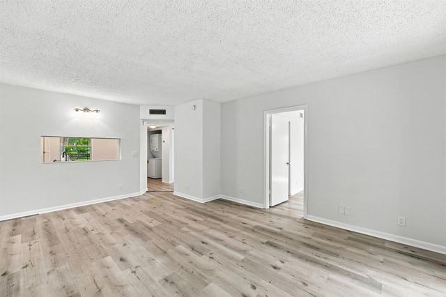 8820 Royal Palm Boulevard 101-4, Coral Springs, FL 33065