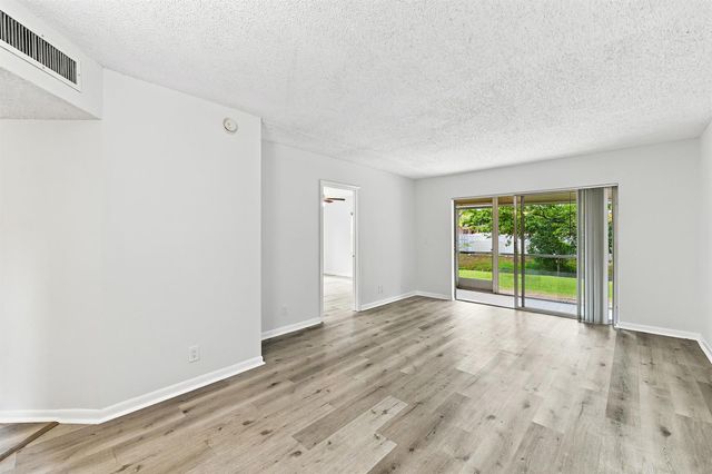 8820 Royal Palm Boulevard 101-4, Coral Springs, FL 33065