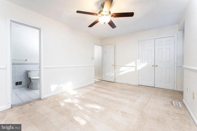 6705 SURREYWOOD LN, Bethesda, MD 20817